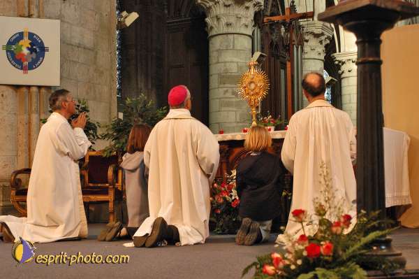 Nom de l'image : E00073444-1 — Description :  Colloque de l'asociation enfance et Sainteté