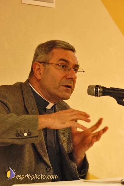 Nom de l'image : E00073558-1 — Description :  Colloque de l'asociation enfance et Sainteté