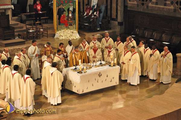 Nom de l'image : E00073997-1 — Description :  Colloque de l'asociation enfance et Sainteté