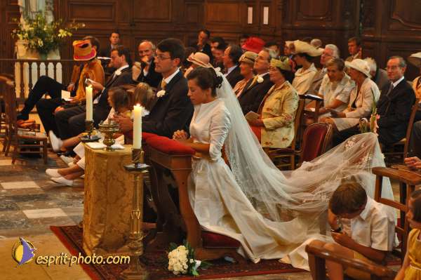 Nom de l'image : D2048392-1 — Description :  Mariage de Julien Prouvot et Marie de Vaugelas