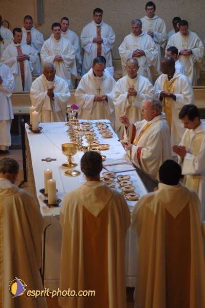 Nom de l'image : D2059140_1 — Description :  Sister Briege McKenna - Retraite de 950 prêtres à Ars