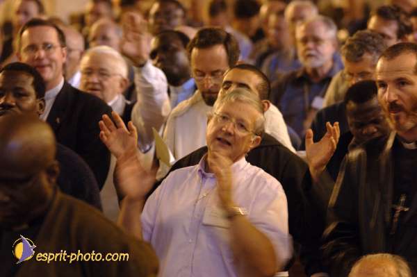 Nom de l'image : D2059324_1 — Description :  Sister Briege McKenna - Retraite de 950 prêtres à Ars