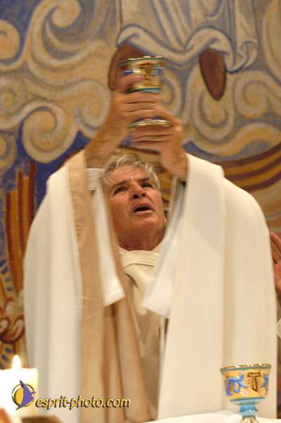 Messe Consecration Elevation