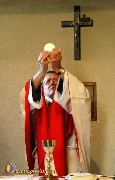 Nom de l'image : 2 — Description :  Cté St JEAN - Reportage livre "Masque de loup - coeur d'agneau"