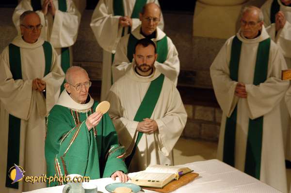 Nom de l'image : D1088221-01 — Description :