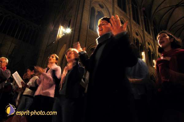 Nom de l'image : D1189520-1 — Description :  Paris - Toussaint 2004