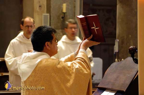 Nom de l'image : D1031516 — Description :  Dominicains de Marseille - Photos pour Magnificat (Perpignan) pl