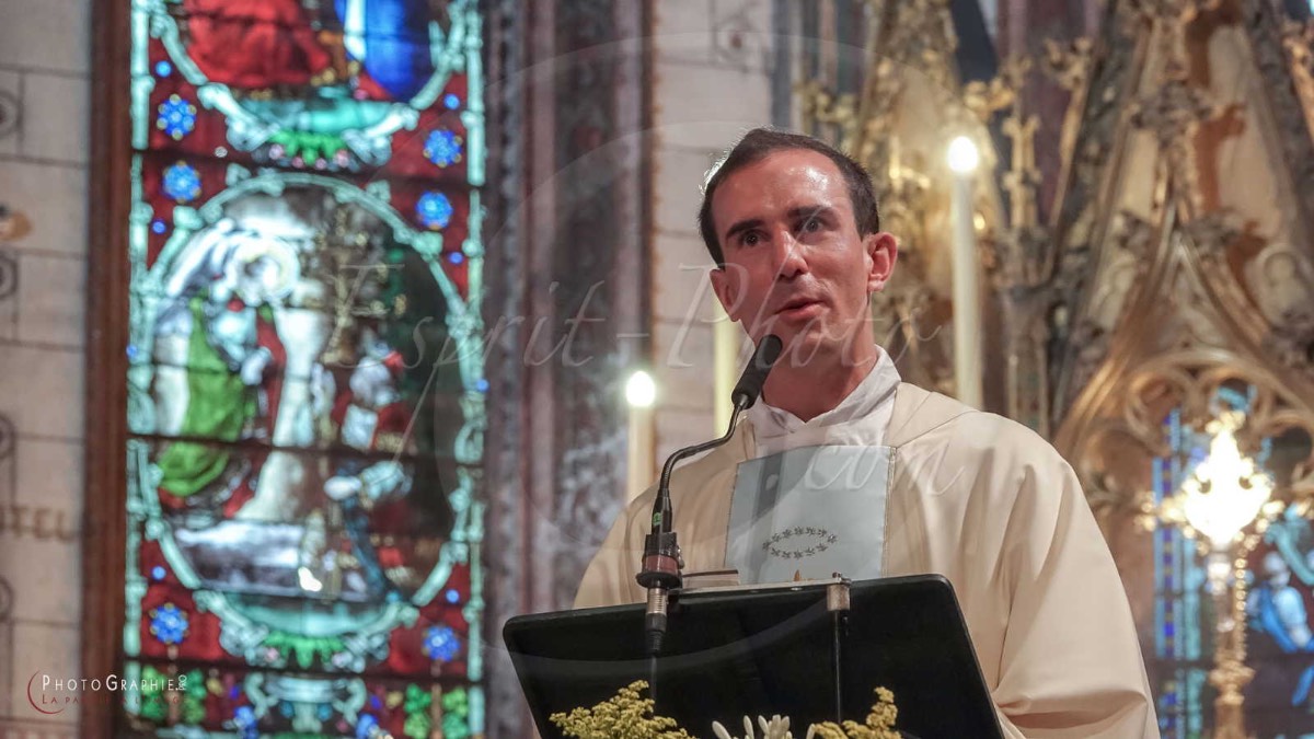 Nom de l'image : 180625-192929_S1085705_c_PhotoGraphie.Pro — Description :  S1085705