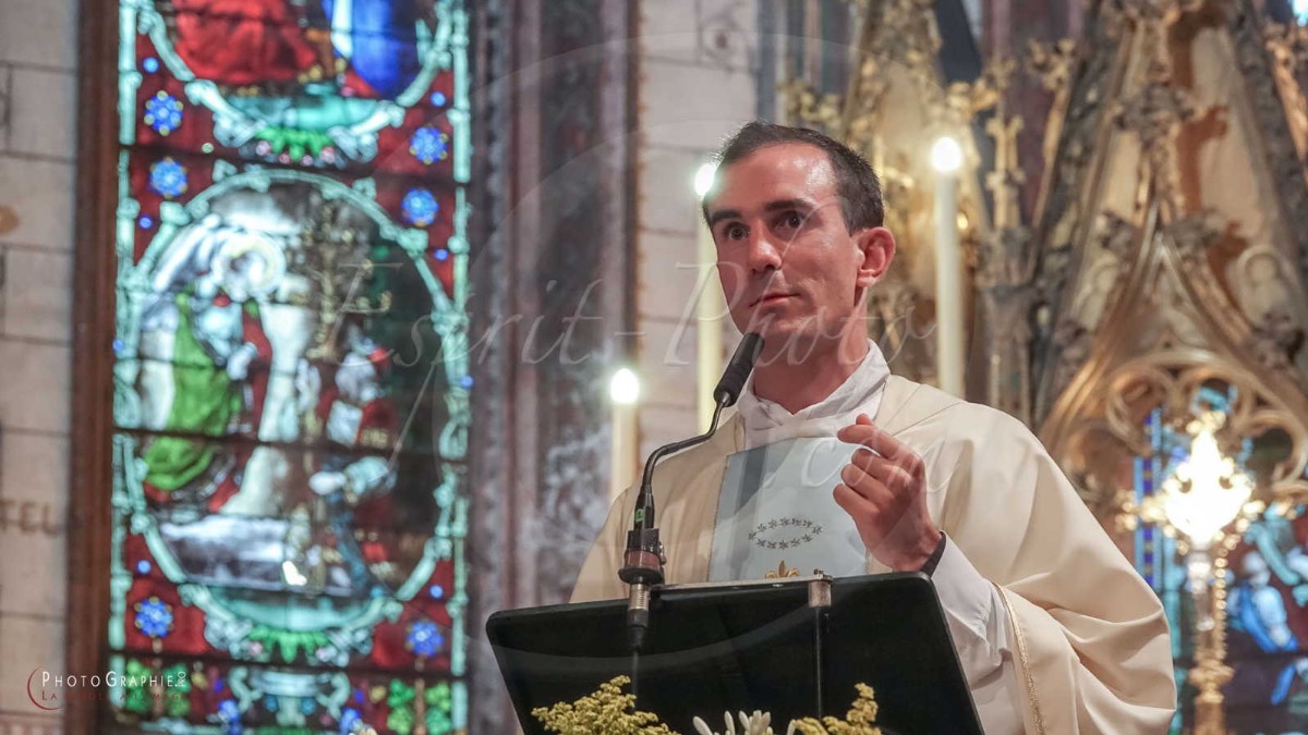 Nom de l'image : 180625-193121_S1085713_c_PhotoGraphie.Pro — Description :  S1085713