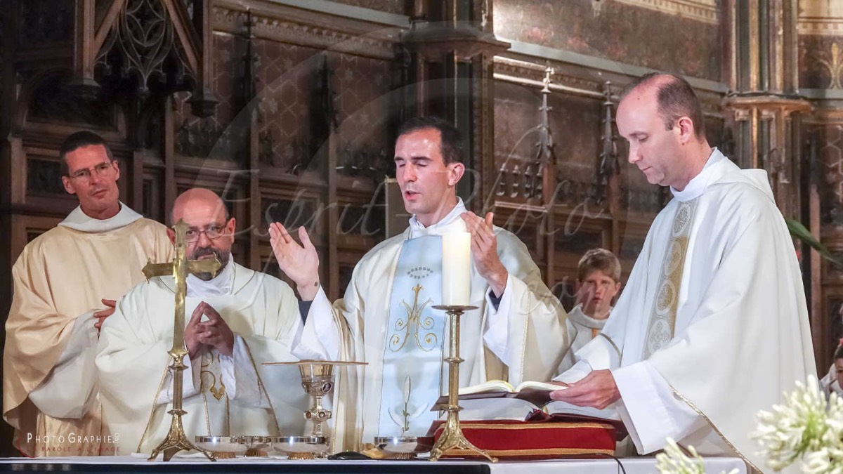 Nom de l'image : 180625-195137_S1085809_c_PhotoGraphie.Pro — Description :  S1085809