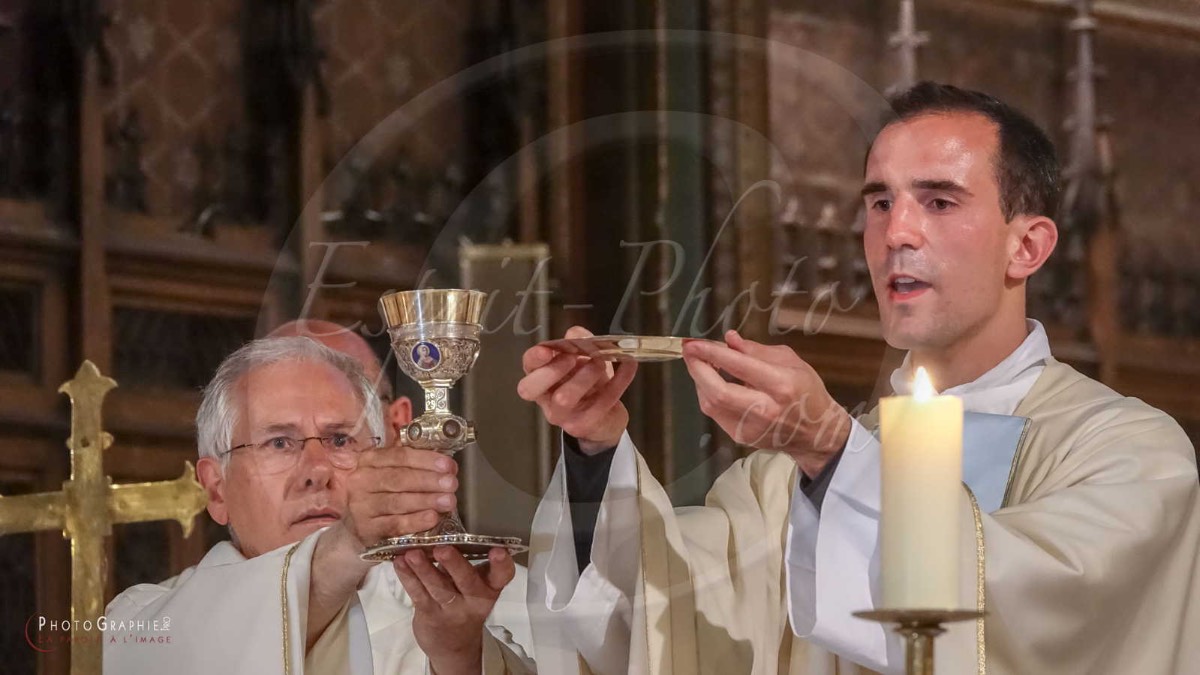 Nom de l'image : 180625-200216_S1085890_c_PhotoGraphie.Pro — Description :  S1085890