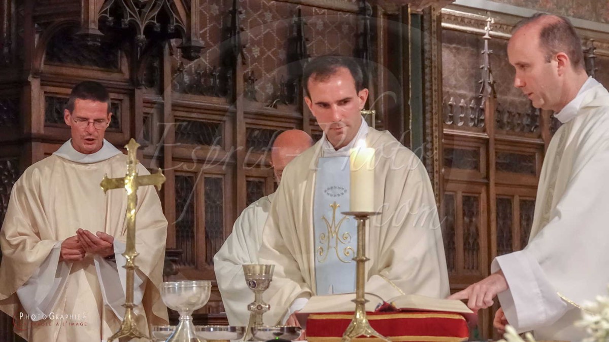 Nom de l'image : 180625-200539_S1085899_c_PhotoGraphie.Pro — Description :  S1085899