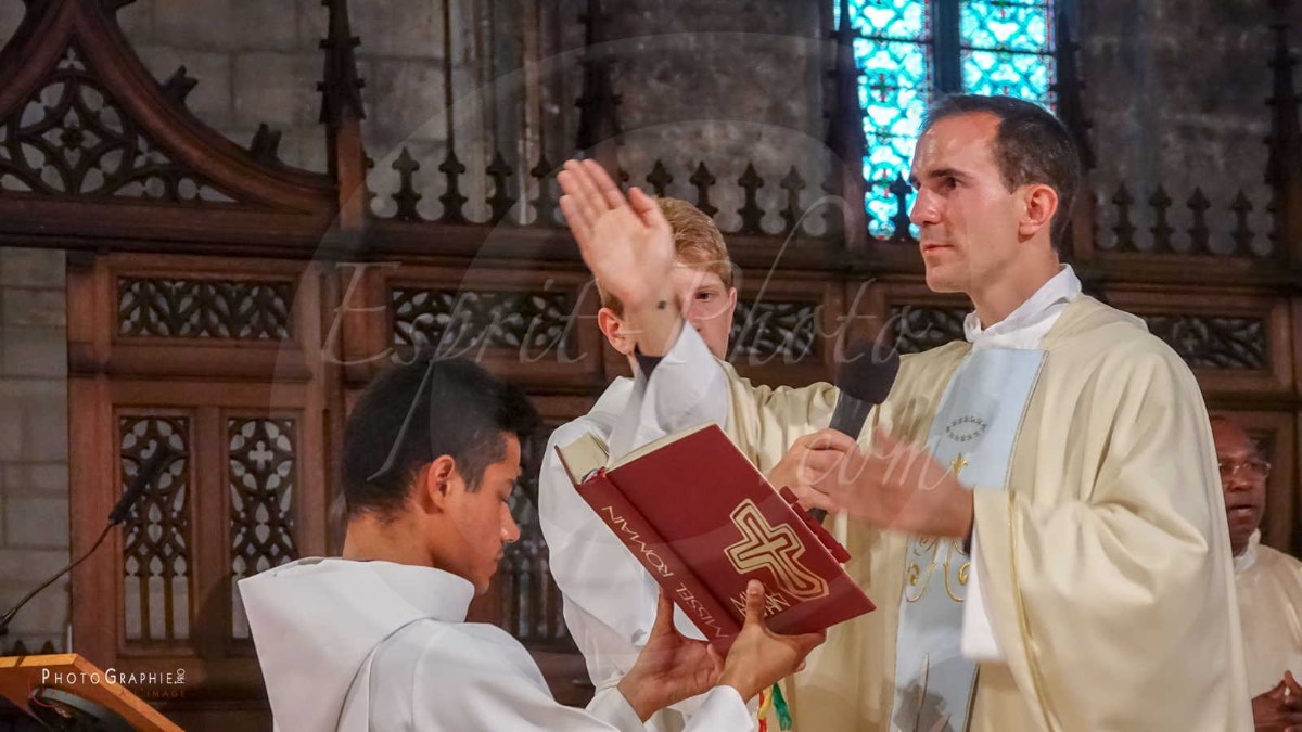 Nom de l'image : 180625-202734_S1085999_c_PhotoGraphie.Pro — Description :  S1085999