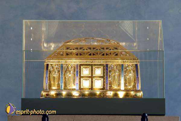 Nom de l'image : D1133096-nef-01 — Description :