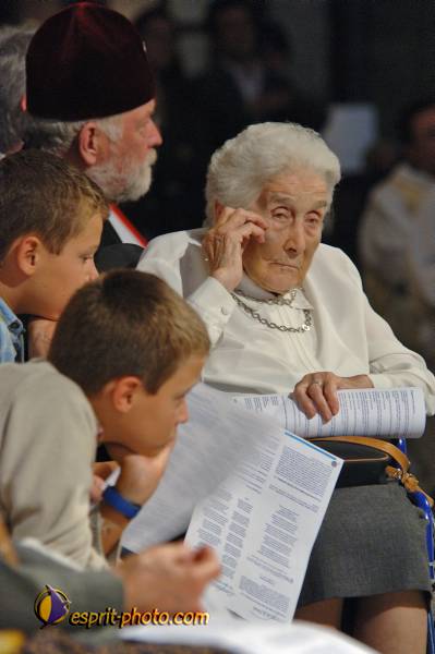 Nom de l'image : EJ2000118_1 — Description :