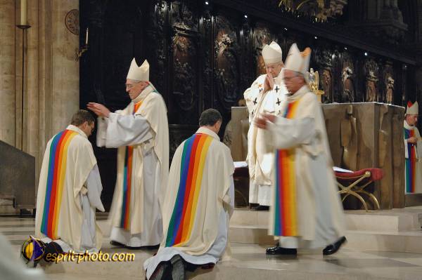 Nom de l'image : EJ2000190_1 — Description :