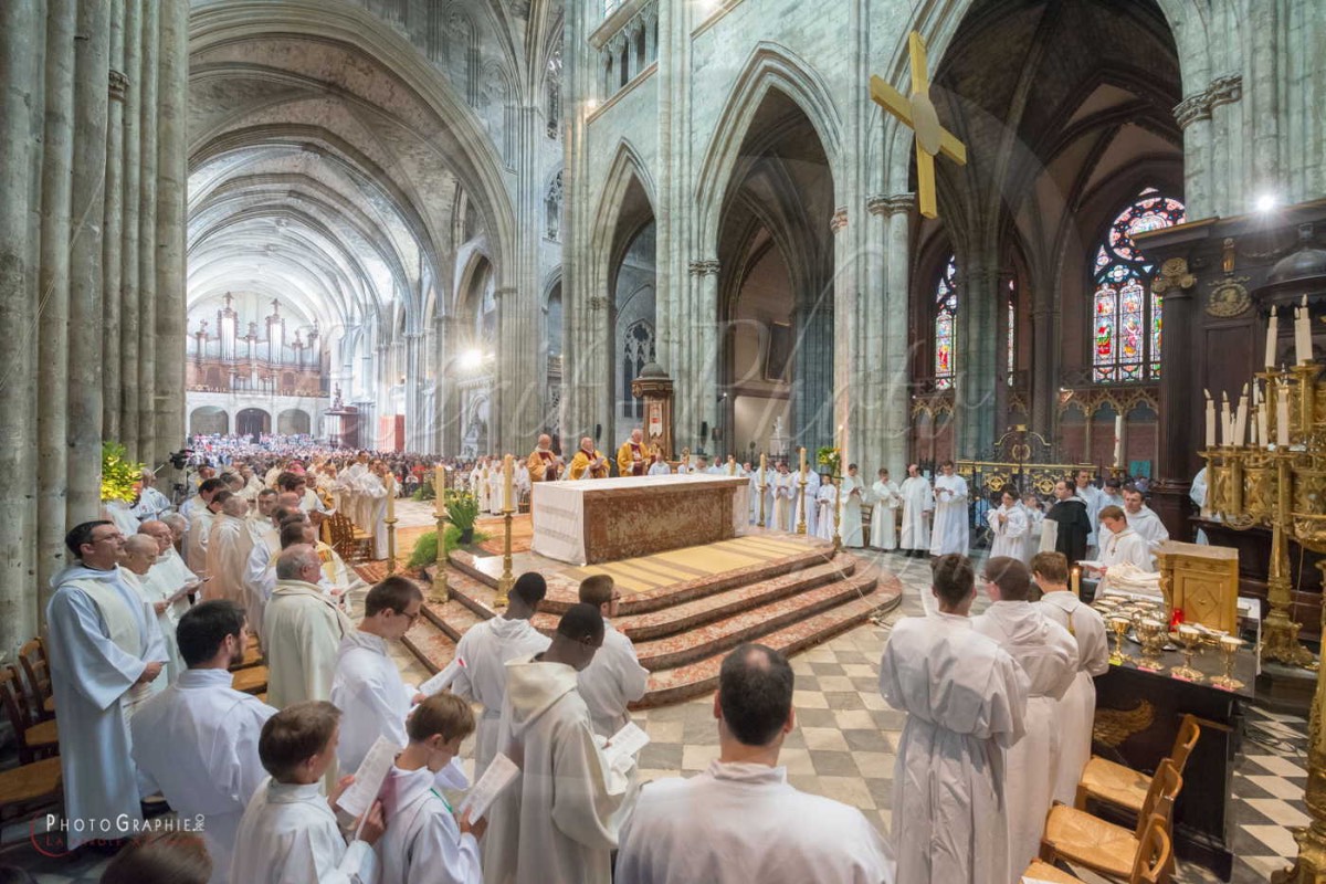 Nom de l'image : 180624-170159_D8e139541_c_PhotoGraphie.Pro — Description :  D8e139541