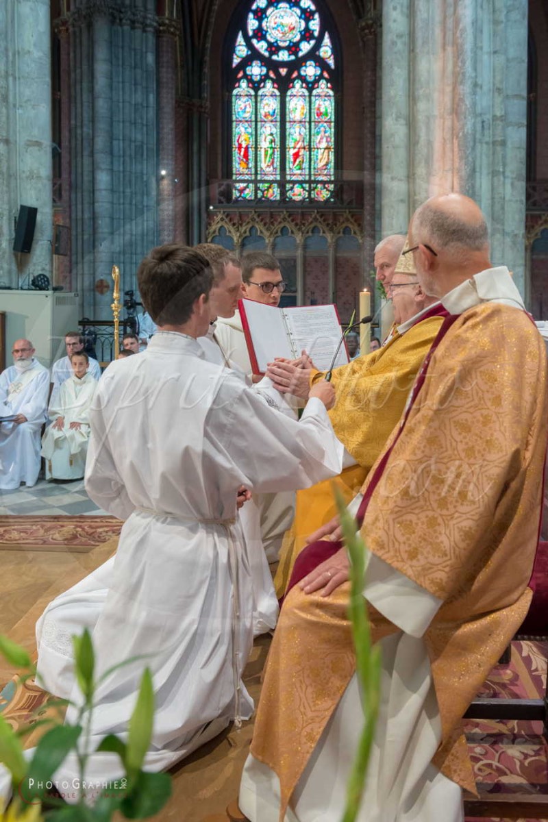 Nom de l'image : 180624-170838_D8e139579_c_PhotoGraphie.Pro — Description :  D8e139579