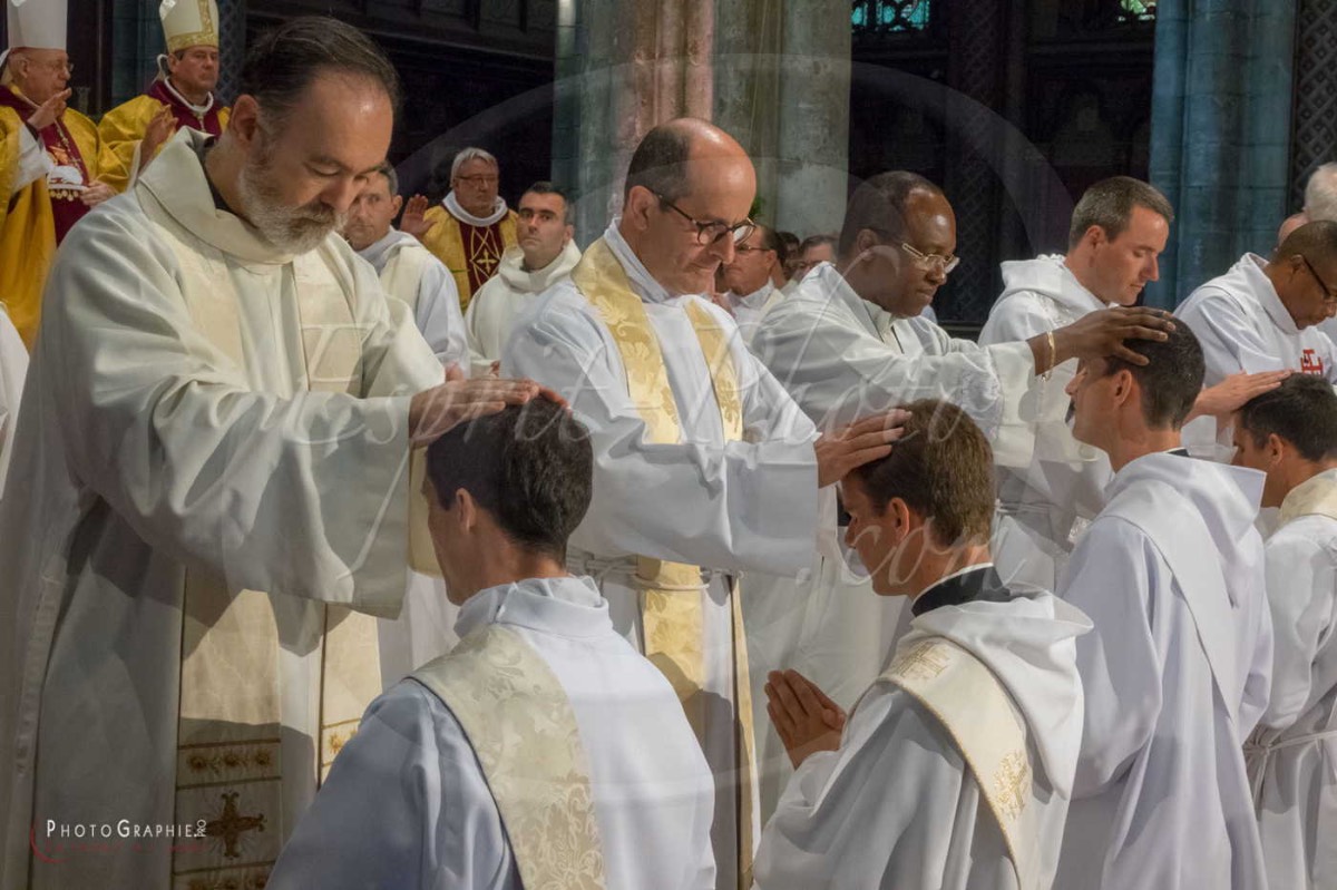 Nom de l'image : 180624-172756_S1085110_c_PhotoGraphie.Pro — Description :  S1085110