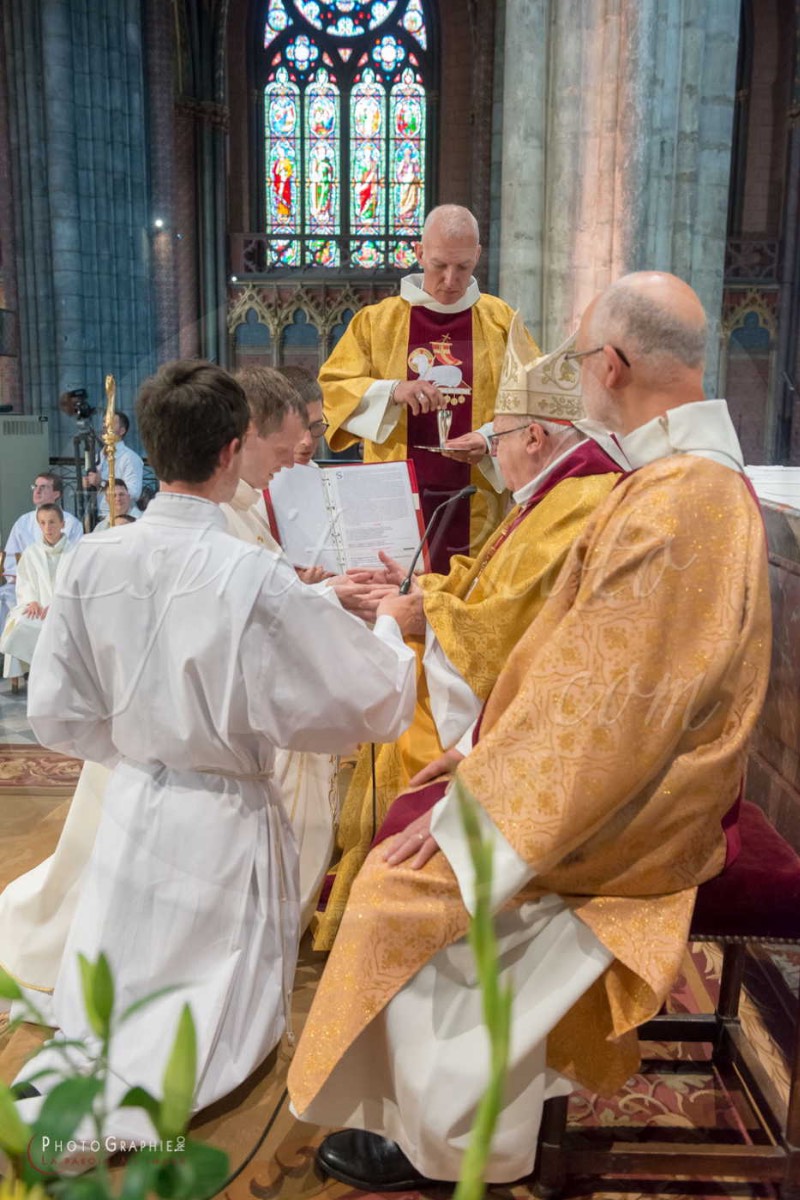 Nom de l'image : 180624-174619_D8e139742_c_PhotoGraphie.Pro — Description :  D8e139742