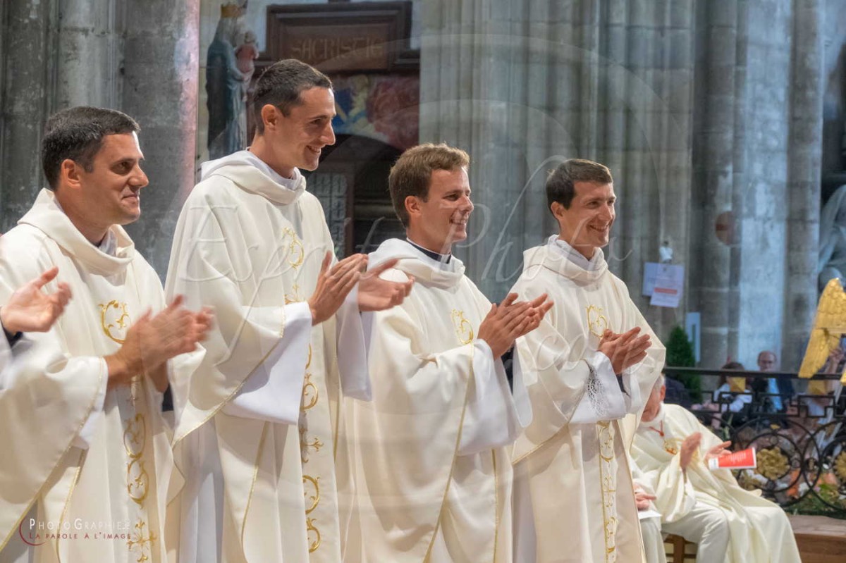 Nom de l'image : 180624-183920_S1085333_c_PhotoGraphie.Pro — Description :  S1085333