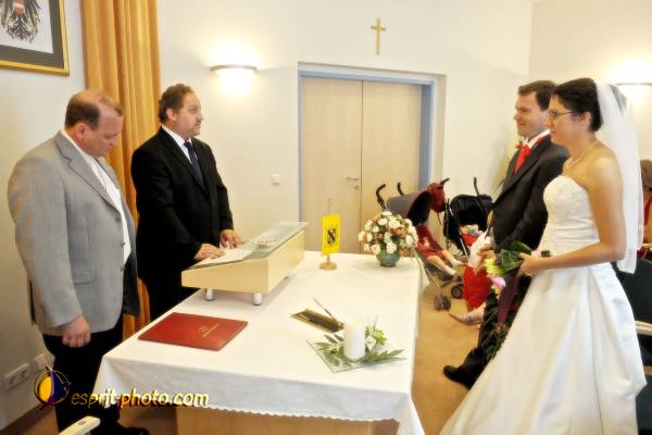 Nom de l'image : 090725-1143_02MAI_067ad — Description :  Mariage Louis et Romana PLUYETTE - 25 juillet 2009