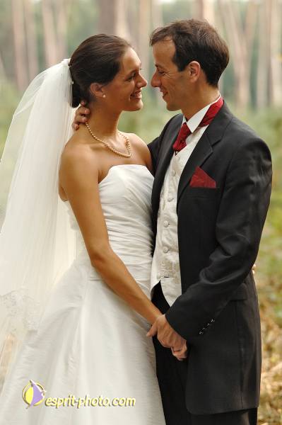 Nom de l'image : 050911-1847_06PAR_308 — Description :  Mariage JEROME et VIOLAINE - Photos fait dans la for