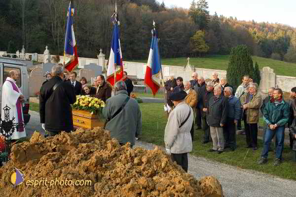 Nom de l'image : D1194259-1 — Description :  Enterrement/Funerailles