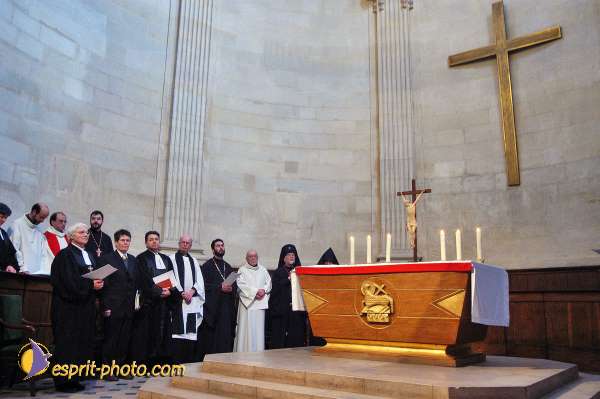 Nom de l'image : D1204691-1 — Description :  Unité Chrétien - rencontre régionale - à l'église lutherien des