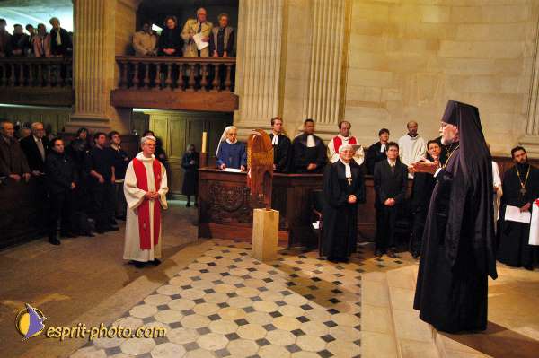 Nom de l'image : D1204906-1 — Description :  Unité Chrétien - rencontre régionale - à l'église lutherien des