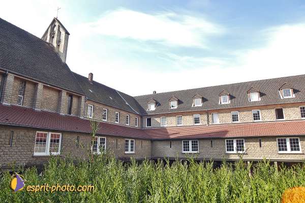 Nom de l'image : E00037420-1 — Description :