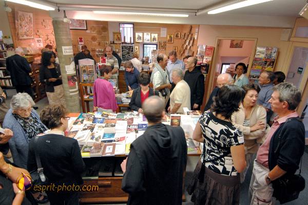 Nom de l'image : D2239946_1 — Description :