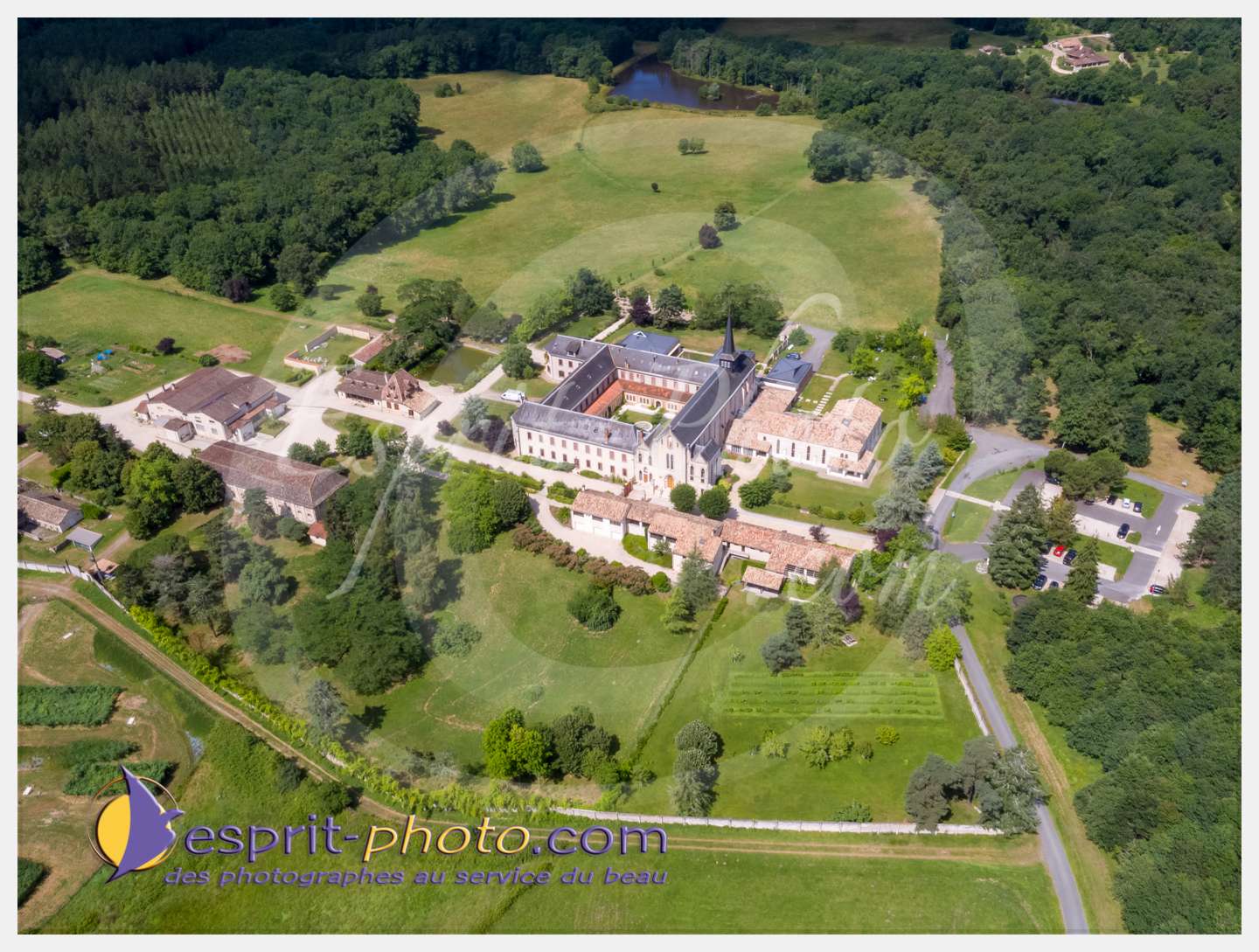 Nom de l'image : 001_DJI02841_c_PhotoGraphiePro — Description :  180702-115423_DJI02841