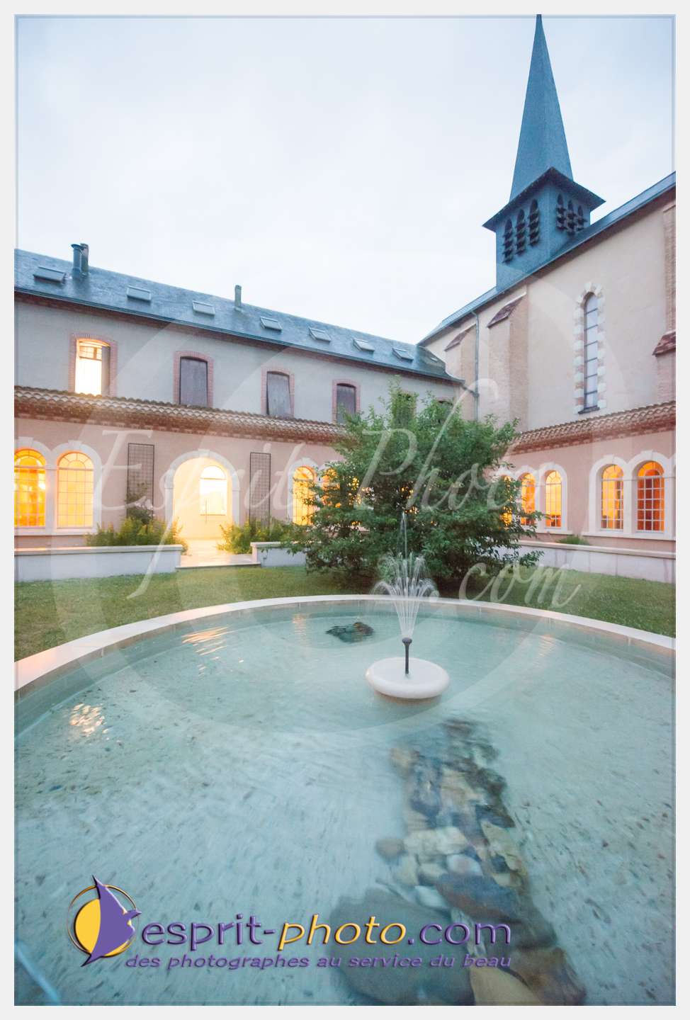 Nom de l'image : 059_D8e140456_c_PhotoGraphiePro — Description :  D8e140456