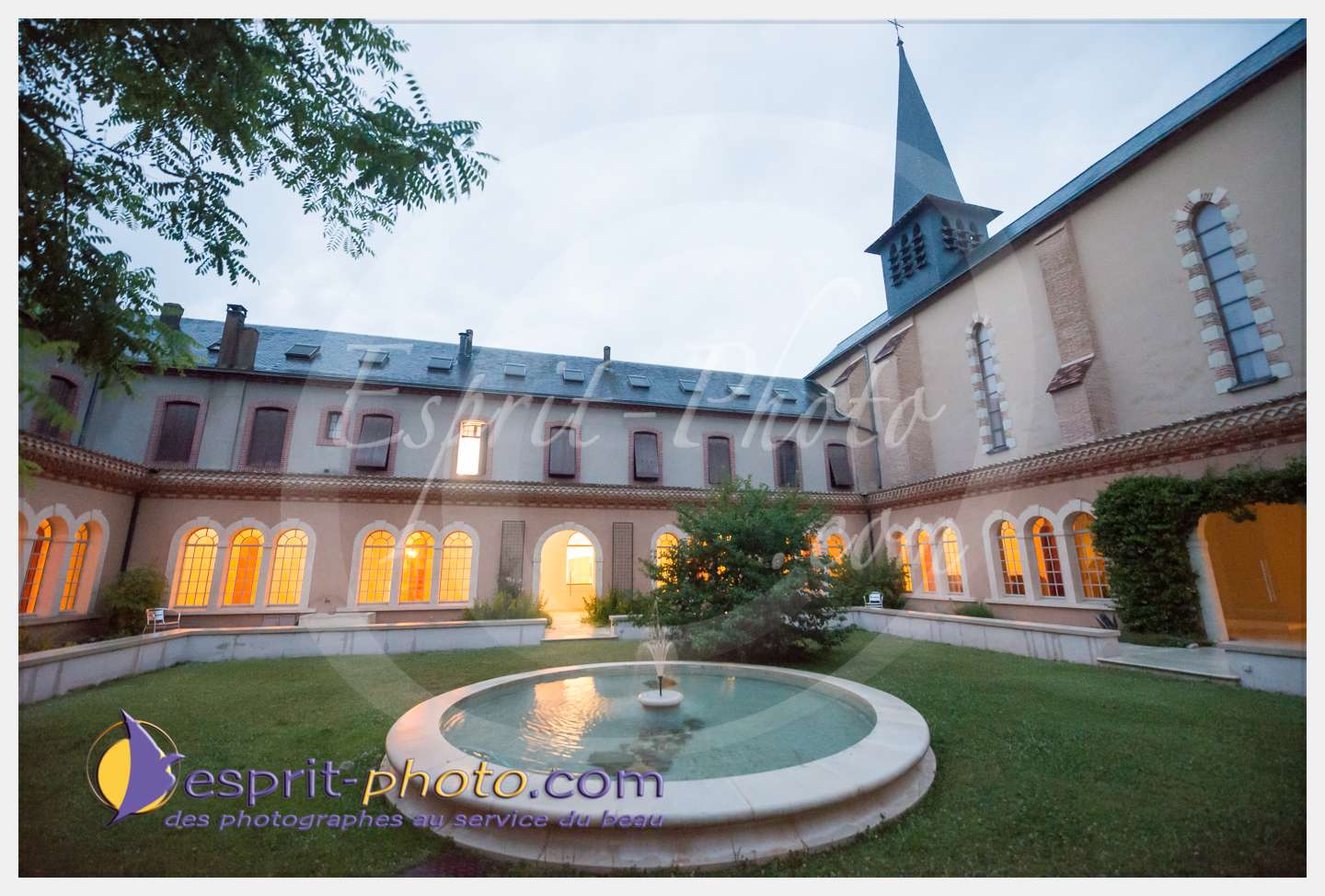 Nom de l'image : 060_D8e140457_c_PhotoGraphiePro — Description :  D8e140457