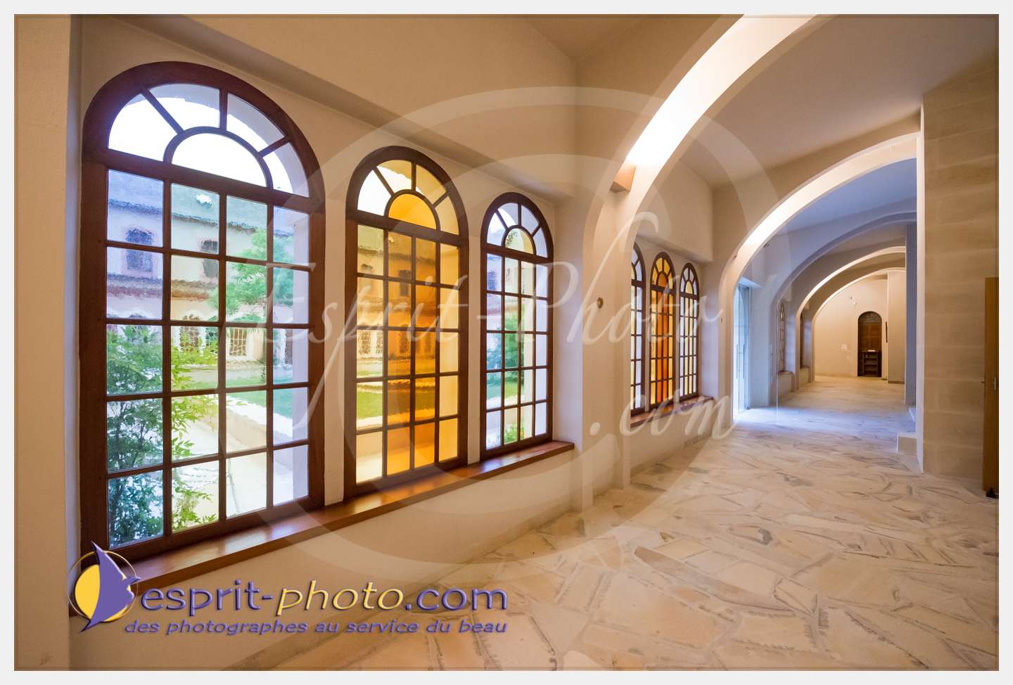 Nom de l'image : 074_D8e140541_c_PhotoGraphiePro — Description :  D8e140541