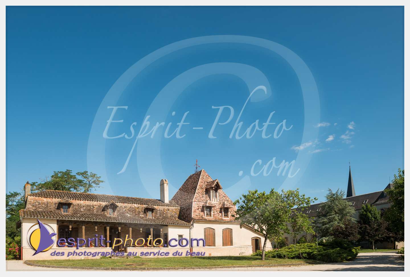 Nom de l'image : 193_D8e141218_c_PhotoGraphiePro — Description :  D8e141218