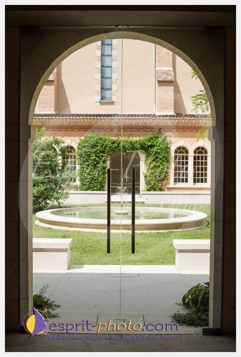 Nom de l'image : 245_D8e141523_c_PhotoGraphiePro — Description :  D8e141523