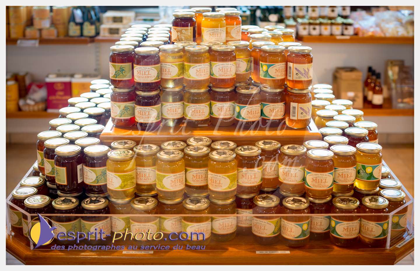 Nom de l'image : 246_D8e141572_c_PhotoGraphiePro — Description :  D8e141572