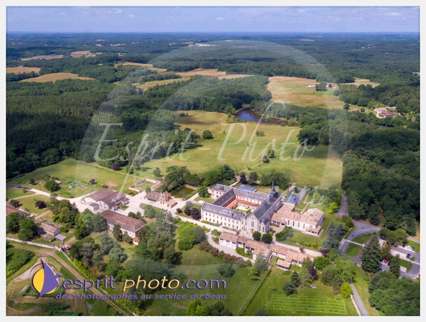 Nom de l'image : 319_DJI02902_c_PhotoGraphiePro — Description :  180702-115644_DJI02902