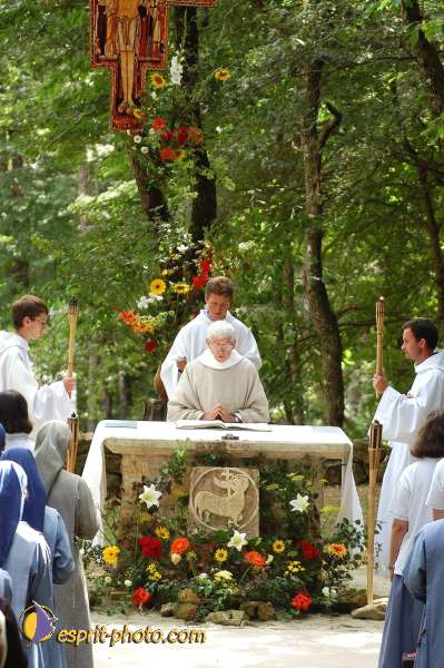 Nom de l'image : D1165911-1 — Description :  Communauté de l'Agneau - Plavilla