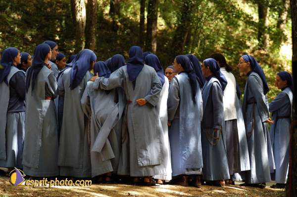 Nom de l'image : D1166035-1 — Description :  Communauté de l'Agneau - Plavilla