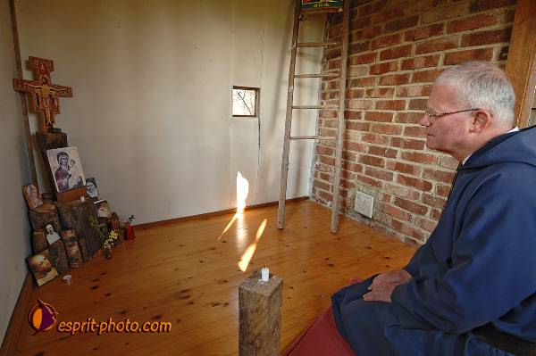 Nom de l'image : D2219240_1 — Description :