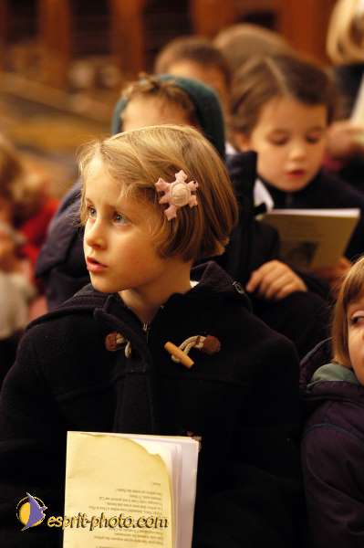 Nom de l'image : D1193002-1 — Description :  Paris - Toussaint 2004