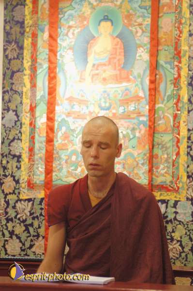 Nom de l'image : D1070941-nef-01 — Description :