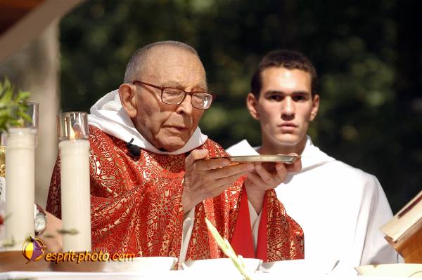 Nom de l'image : D1062559 — Description :  Festival Saint Jean (jeunes de 15-25ans)