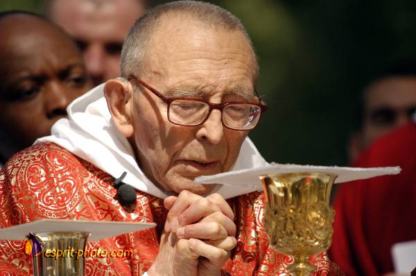 Nom de l'image : D1062579 — Description :  Festival Saint Jean (jeunes de 15-25ans)