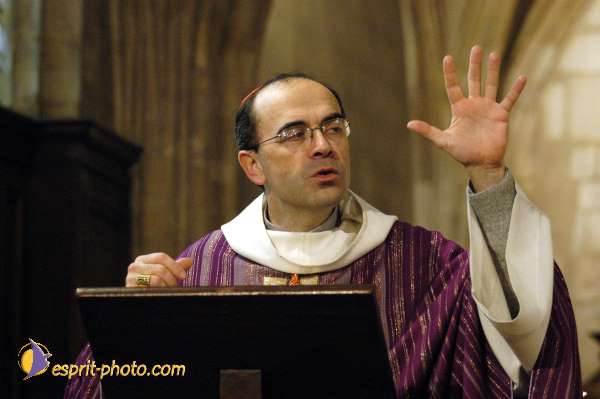 Nom de l'image : D1103523-01 — Description :