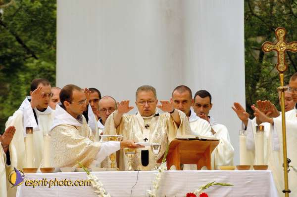 Nom de l'image : D1060977-01 — Description :  Festival Saint Jean (jeunes de 15-25ans)