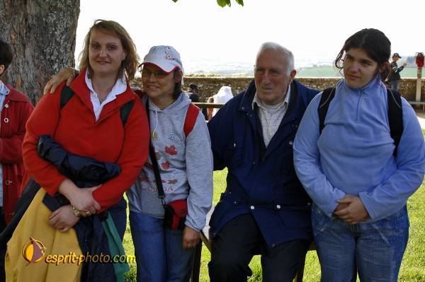 Nom de l'image : E2069506_1 — Description :  Routes de Vezelay 2008